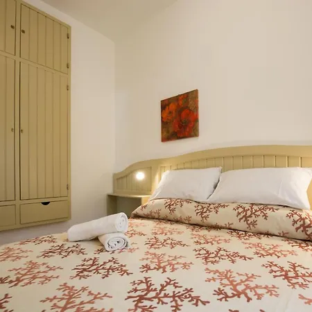 Villa Campanile Sleeps 6 Pool Air Con Wifi Ostuni